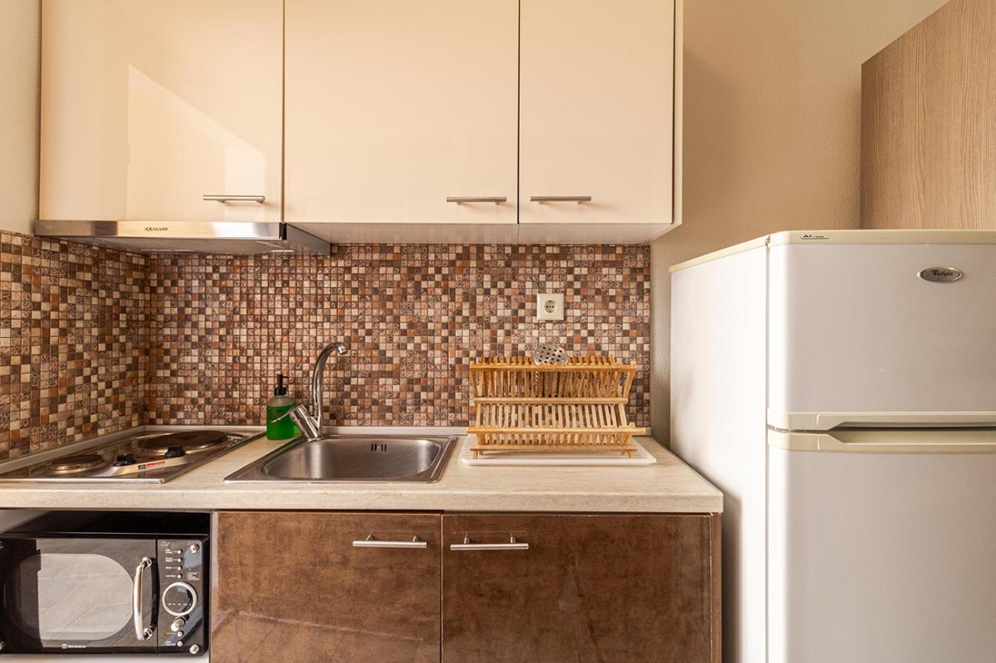 Dafni'S Seaside Luxury Studios Nikiti  Luaran gambar